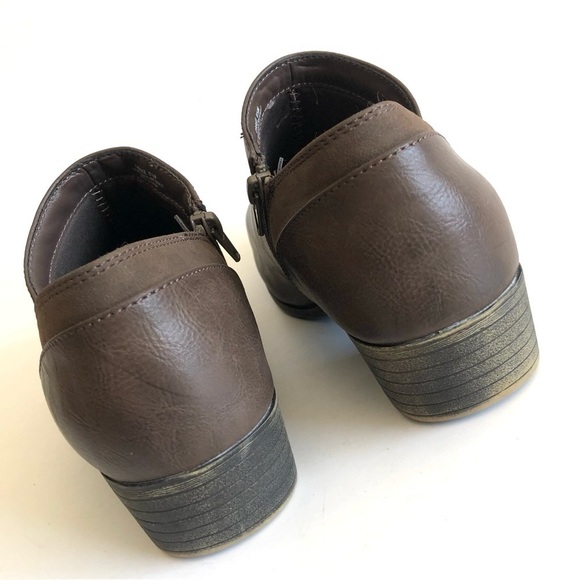 Dunes Drake Low Heeled Booties - Picture 8 of 13